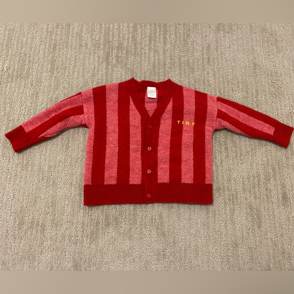 Tiny cottons wool baby cardigan
